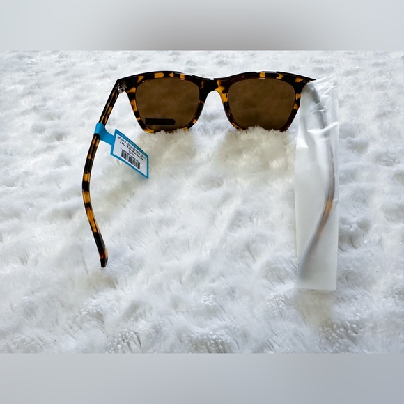 NWT- DOT DASH by Billabong Unisex SUNGLESSES - VIVA - TORTOISE/BRONZE - Picture 7 of 9
